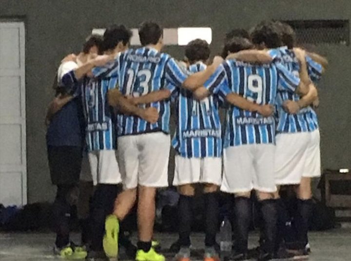 Triunfazo de Maristas en su presentación oficial