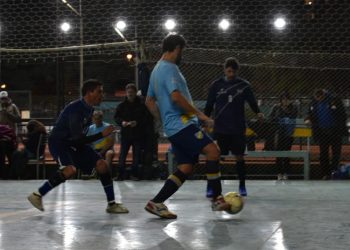 Regatas se lo dio vuelta a Náutico y sigue como único lider en Veteranos