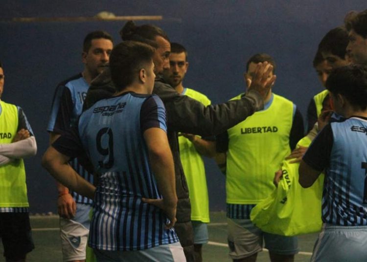 Diego Novoa es el nuevo director técnico de Libertad
