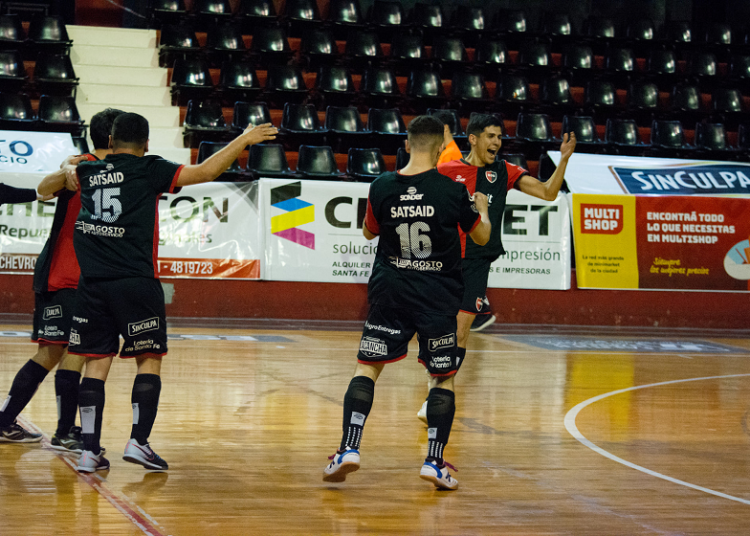 Como en la última fecha, Newell’s derrotó a Rowing y es semifinalista
