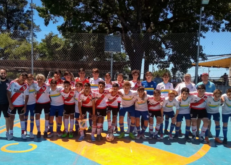 River Plate visitó la costa rosarina con sus inferiores