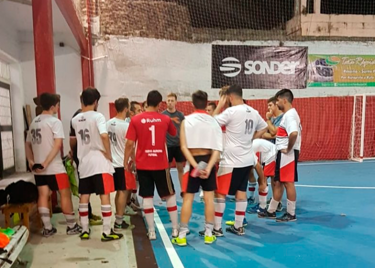 Nueva Aurora goleó y se afianza en la punta