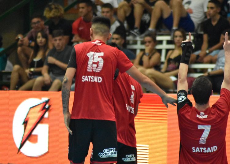 Newell’s dio el batacazo y clasificó a las semifinales de la Supercopa de AFA
