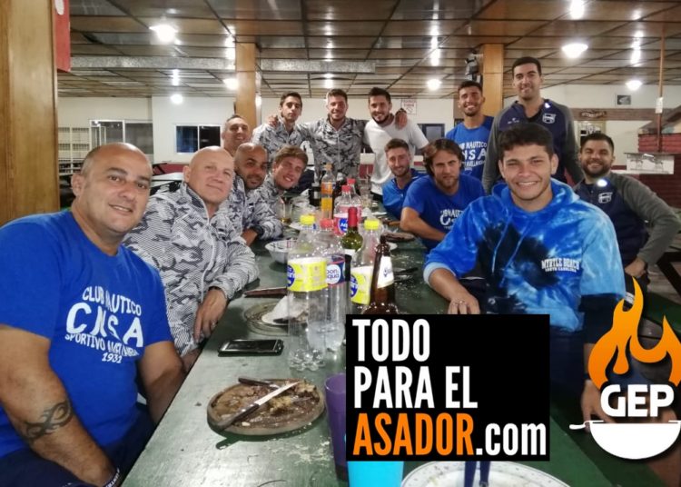 Hay premio: Futsal y Asado van de la mano