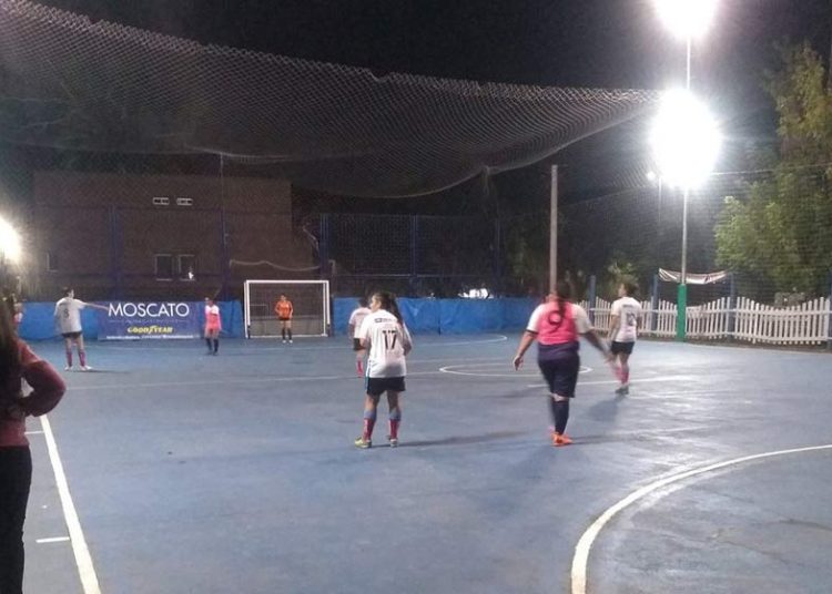 Tiro Suizo goleó a Remeros en el final de la segunda fecha