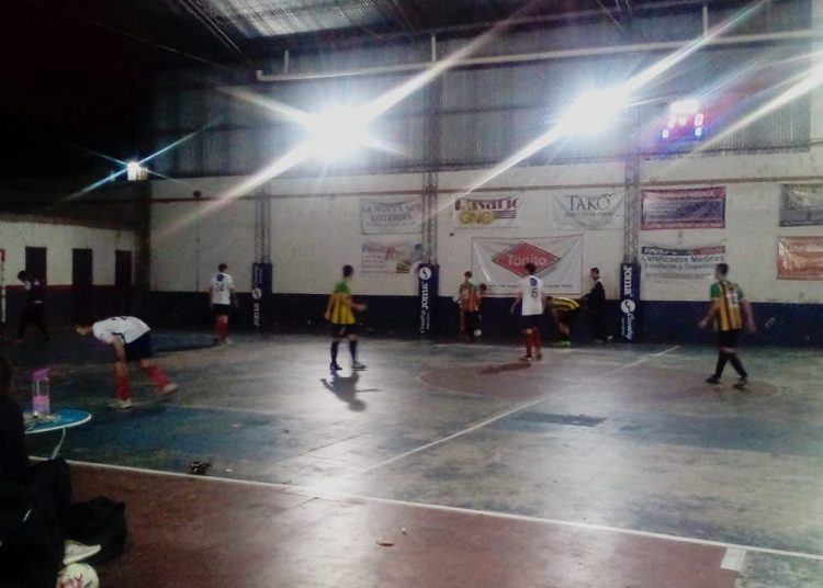 El Charrúa se quedó con los tres puntos ante Parquefield