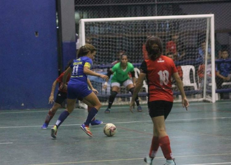 La selección femenina de Rosario abrirá la jornada del sábado con un amistoso ante River