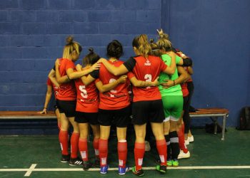 Newell’s goleó a Banco Nación y continúa en lo más alto de la tabla