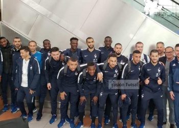 Con plantel confirmado, Francia llegó a la Argentina