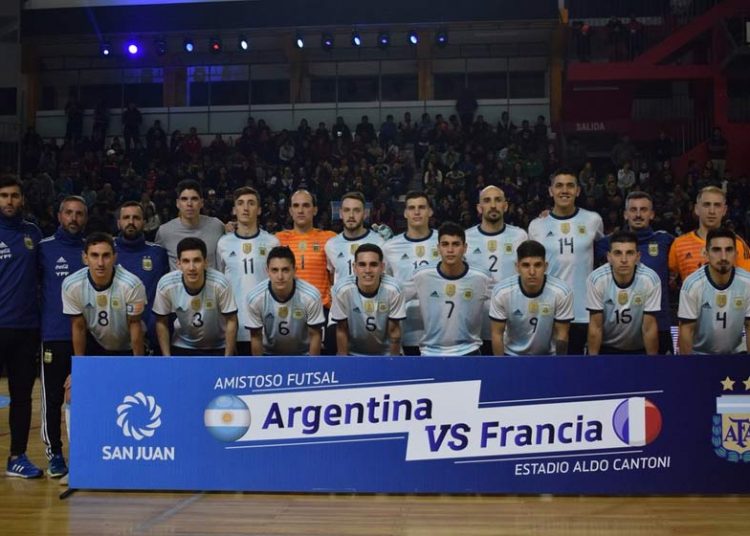 Argentina venció a Francia en el primer amistoso de la gira