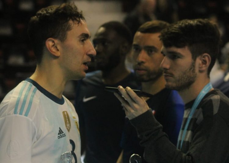 Santiago Basile: “Para nosotros es muy lindo jugar con Argentina a cancha llena”