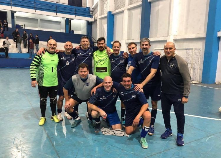 Gustavo Bonel: “Este equipo merece una alegría”