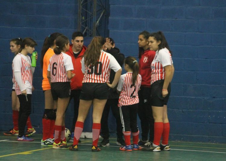Pamela Pontelli: “Mi meta es brindarle a las jugadoras las herramientas para que ellas puedan cumplir sus sueños”
