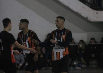 Latinoamérica derrotó a Maristas B en el cierre del torneo regular y se prepara para los Playoffs