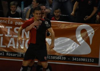 Newell´s venció a Morón y sueña en grande