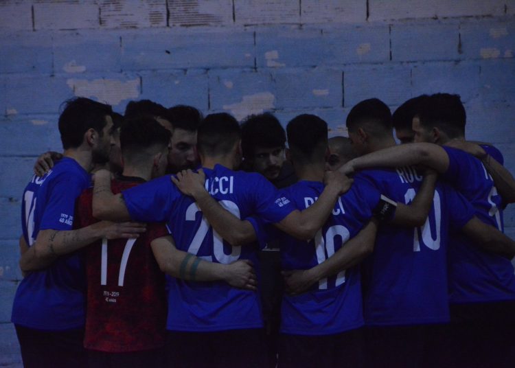 1° de Mayo goleó a Social Lux y sigue soñando con el ascenso