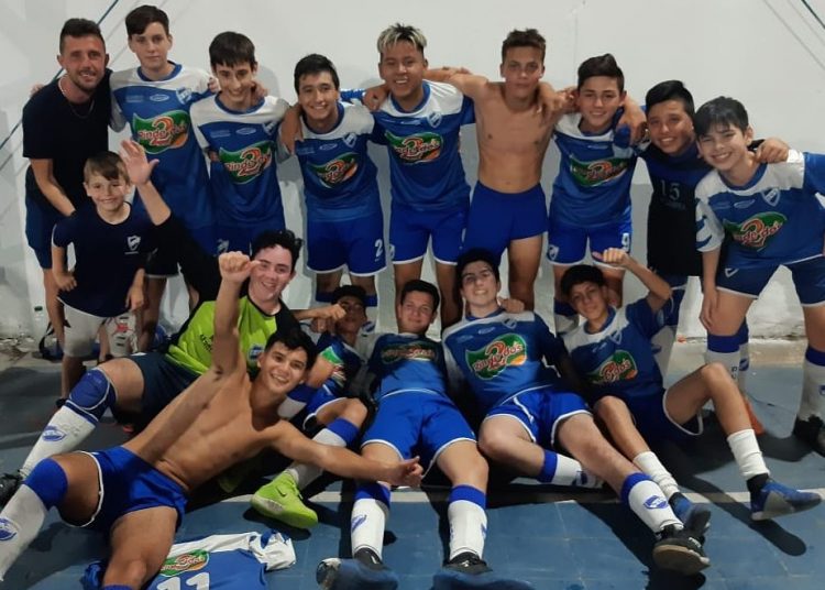 Emiliano Díaz: “Consiguieron esto gracias a cómo son como personas y compañeros”