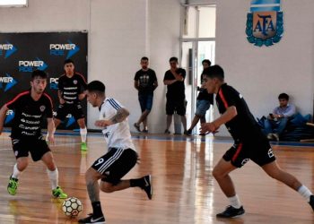 Argentina se mide frente a Chile en el segundo partido de las eliminatorias