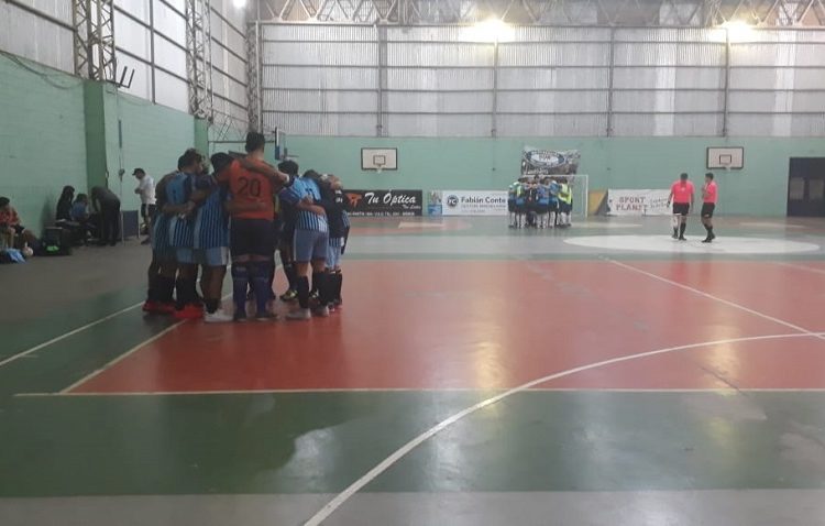 Regatas dominó el partido y se quedó con los tres puntos frente a Libertad