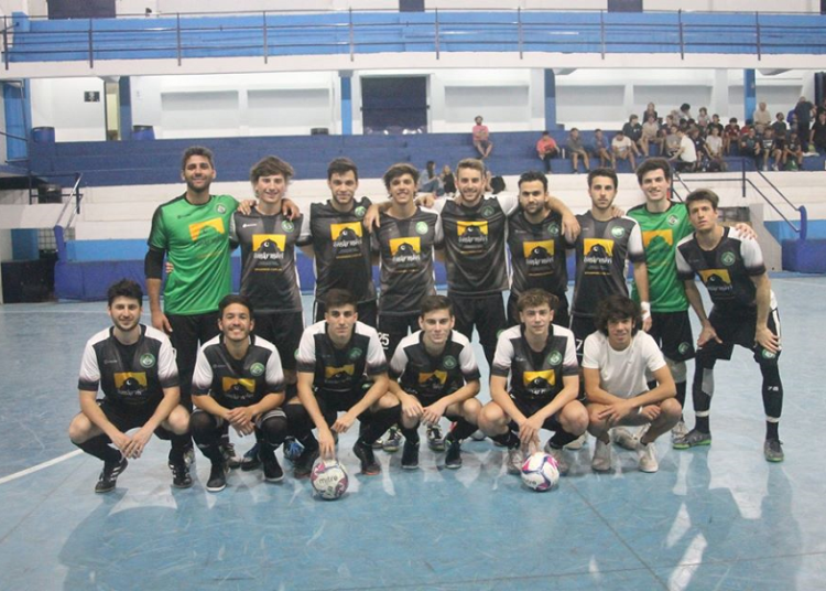 Sirio goleó a Social Lux en el debut
