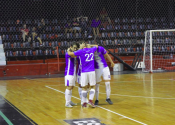 Náutico fue más y se llevó el clásico de la costa