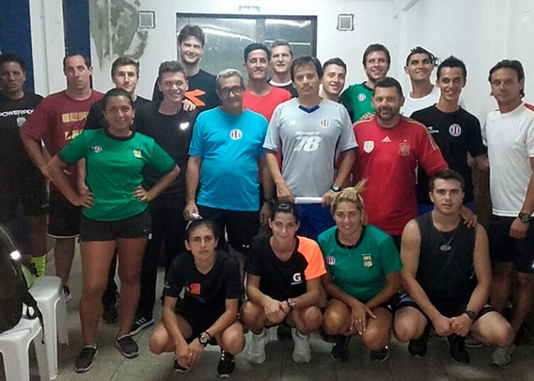 Árbitros de pretemporada