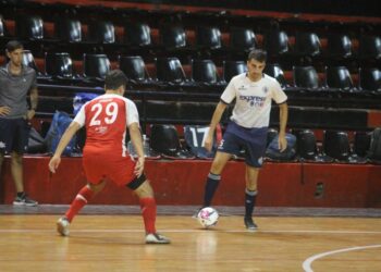 Remeros venció a Echesortu por penales y avanzó a las semifinales