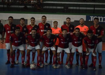 En su debut en la Primera A, Newell’s cayó ante Pinocho