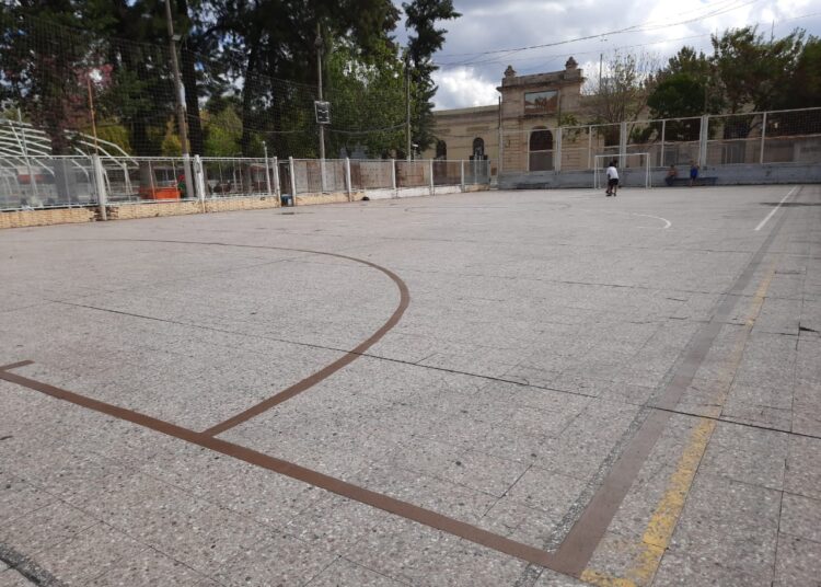 Trabajos en la cancha de Tiro Suizo