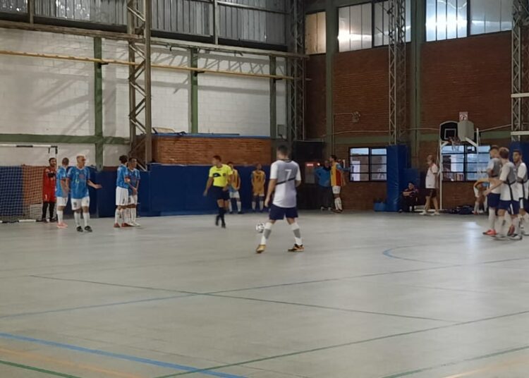 Náutico y Tiro Suizo repartieron puntos en el debut