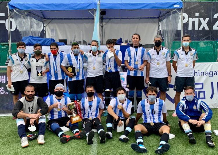 Los Murciélagos tricampeones en Japón