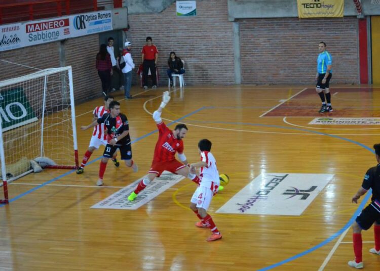 Sanjustino y Unión de Santa Fe en busca de la punta