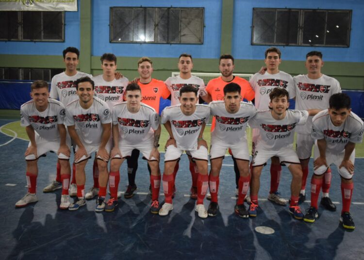 Newell’s taló a su rival y sueña en grande
