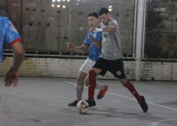 Partidazo en Zona Sur: una docena de goles en el empate entre Tiro Suizo y Provincial
