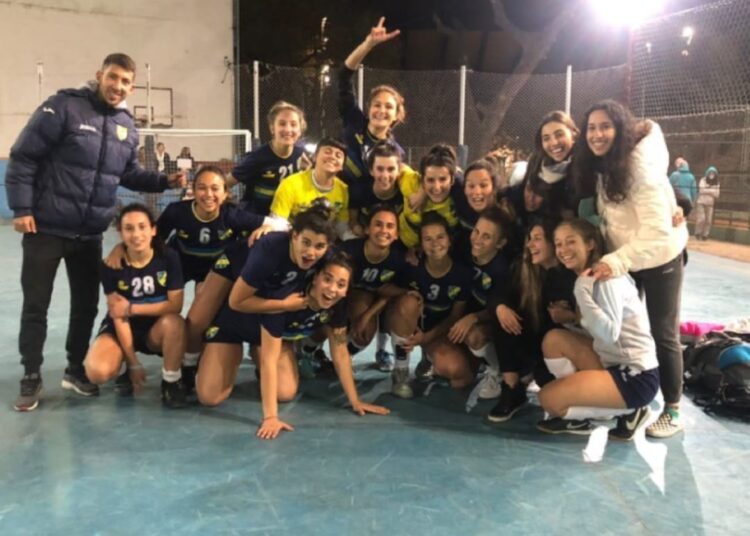 Regatas se impuso ante Marista