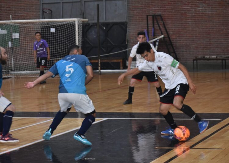 La primera final fue para el Sabalero