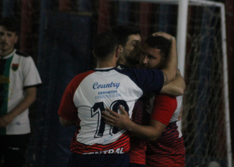 Matías Crer, el goleador de la Primera B