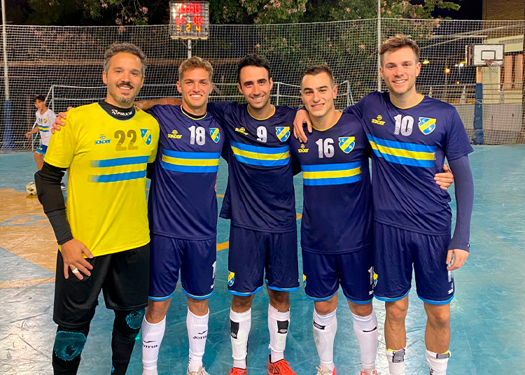 Regatas venció como local a Nueva Aurora