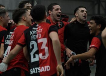 Newell’s pasó a octavos