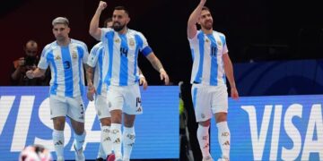 Argentina venció a Croacia y está en cuartos del Mundial