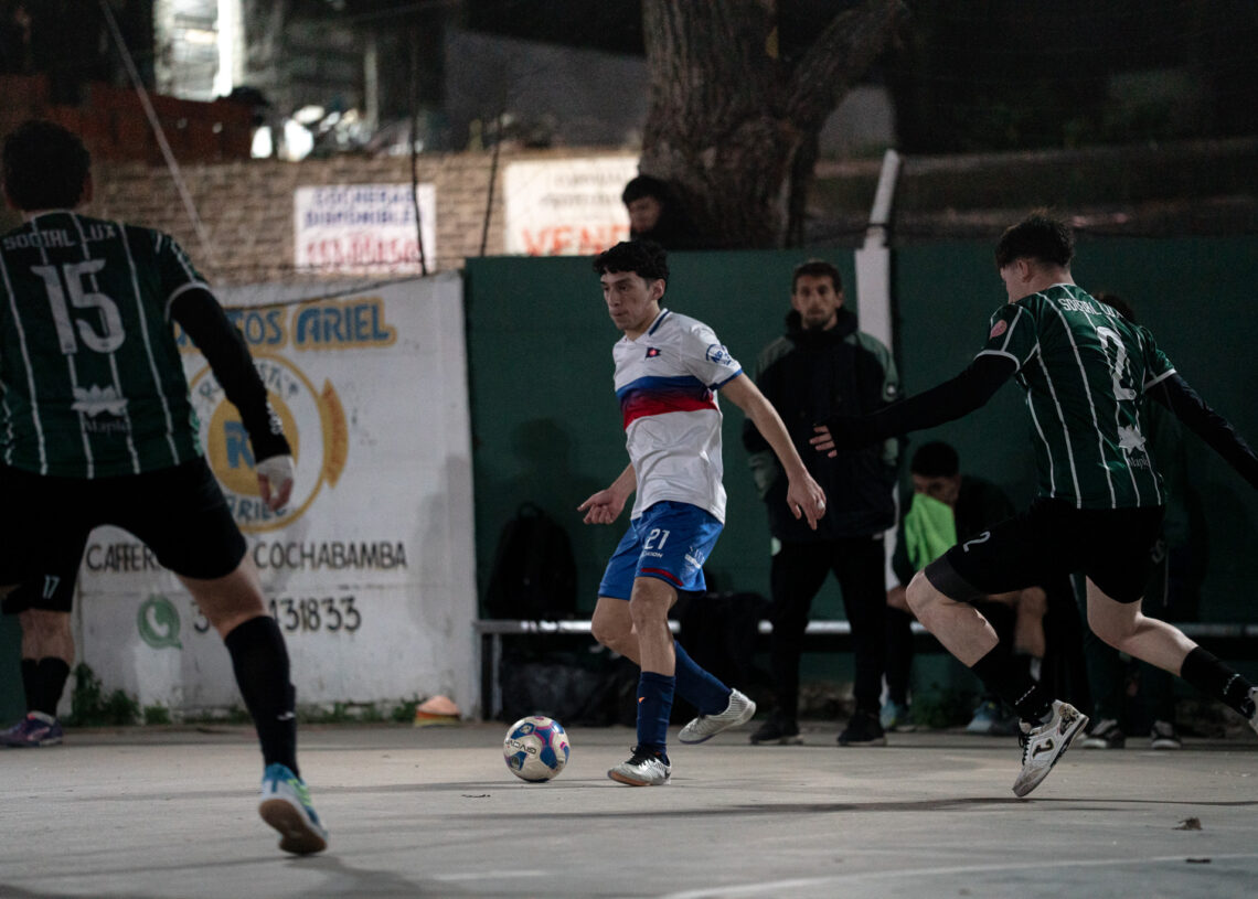 Regresó la acción en la B