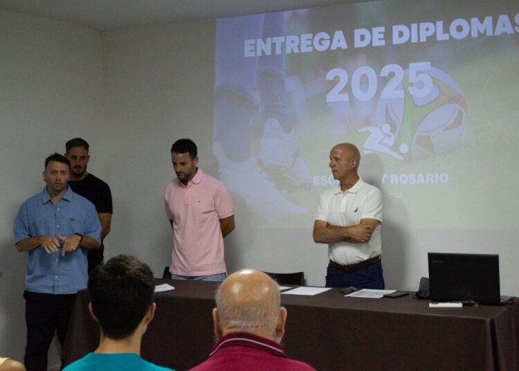 Inscripciones abiertas para la carrera de DT de Futsal